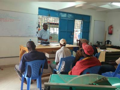 Practical training with Isaac in Kenya